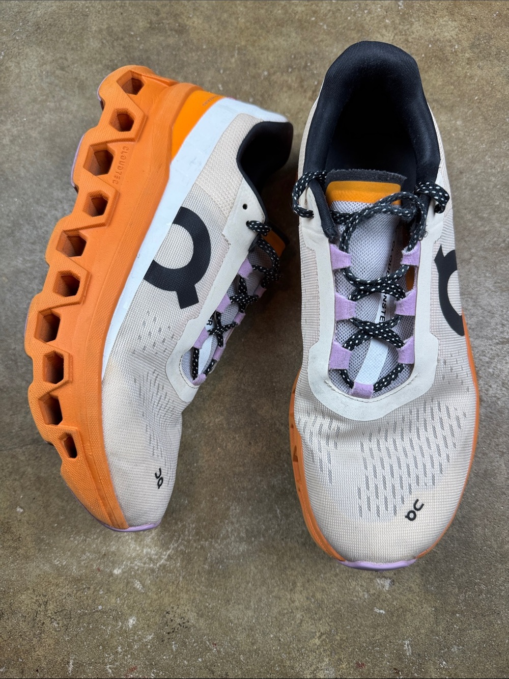 On Running Cloudmonster in Fawn and Turmeric Running Shoes
Size: 9